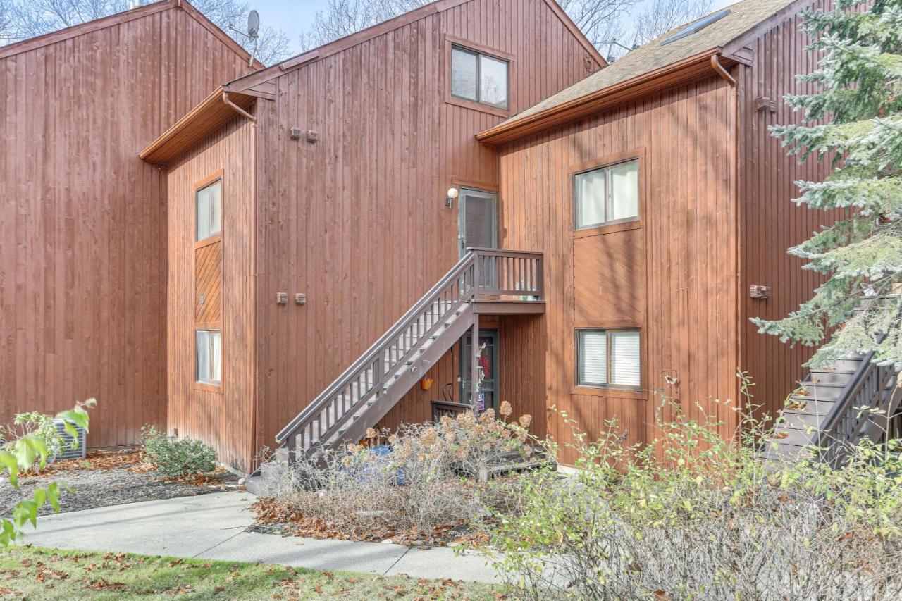 Vernon Township Condo With Balcony Near Ski Lifts! Exterior foto