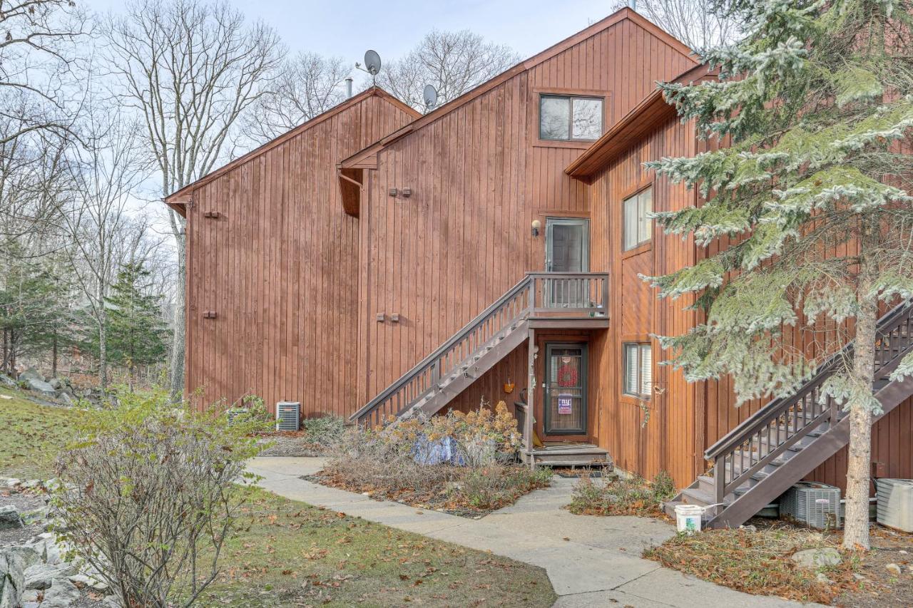 Vernon Township Condo With Balcony Near Ski Lifts! Exterior foto